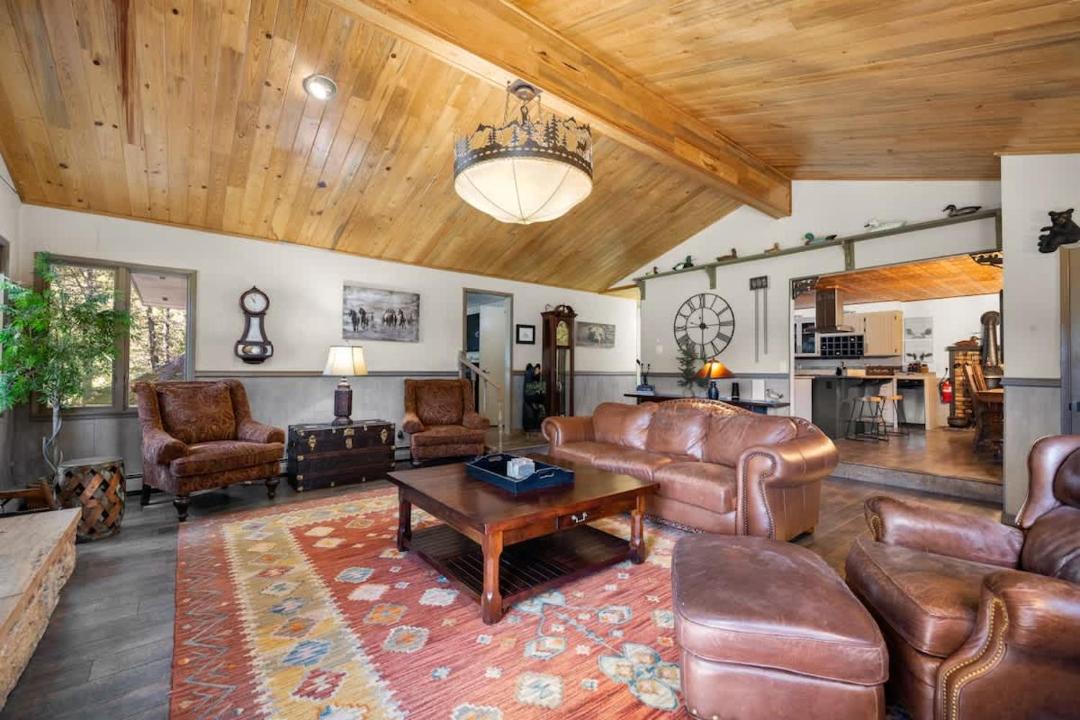 Photo of Livingroom in Whitefish
