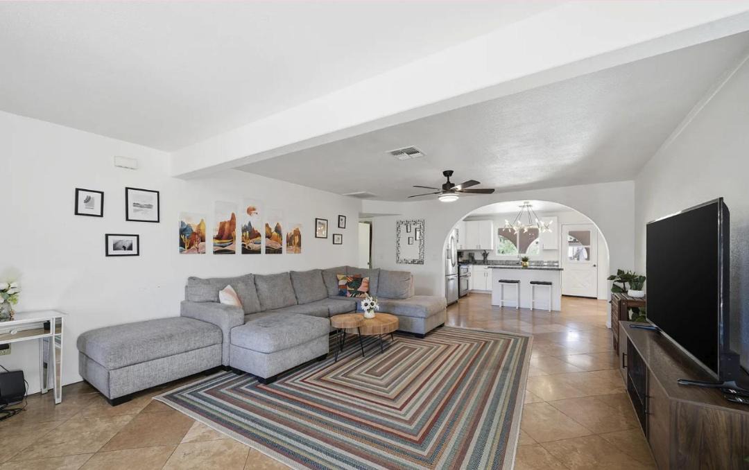 Photo of Livingroom in Mesa