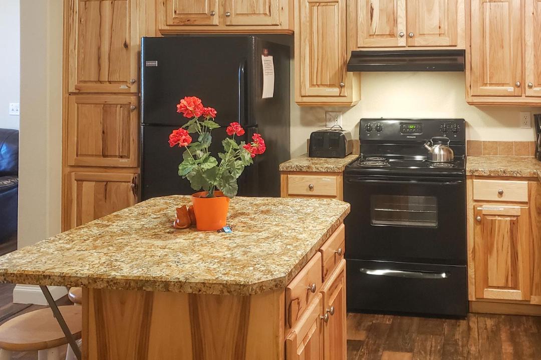 Photo of Kitchen in West Yellowstone