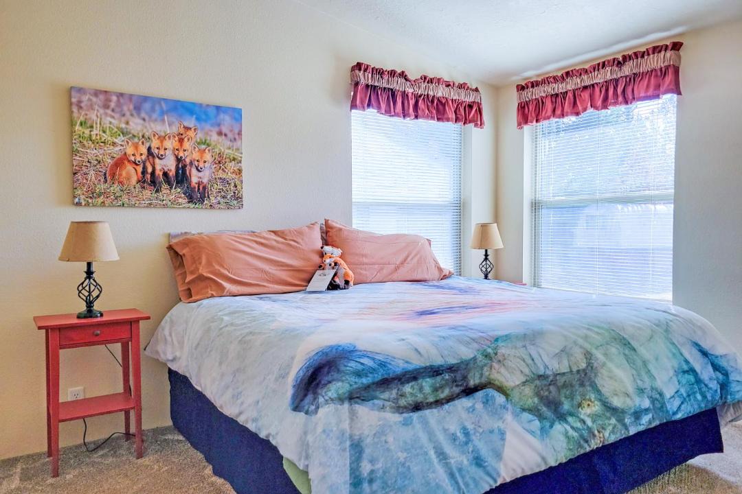 Photo of Bedroom in West Yellowstone