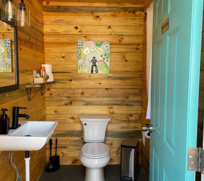 Photo of Bathroom in Dunlap