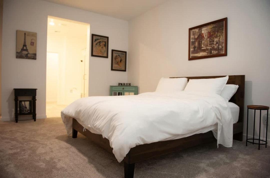 Photo of Bedroom in Townsite