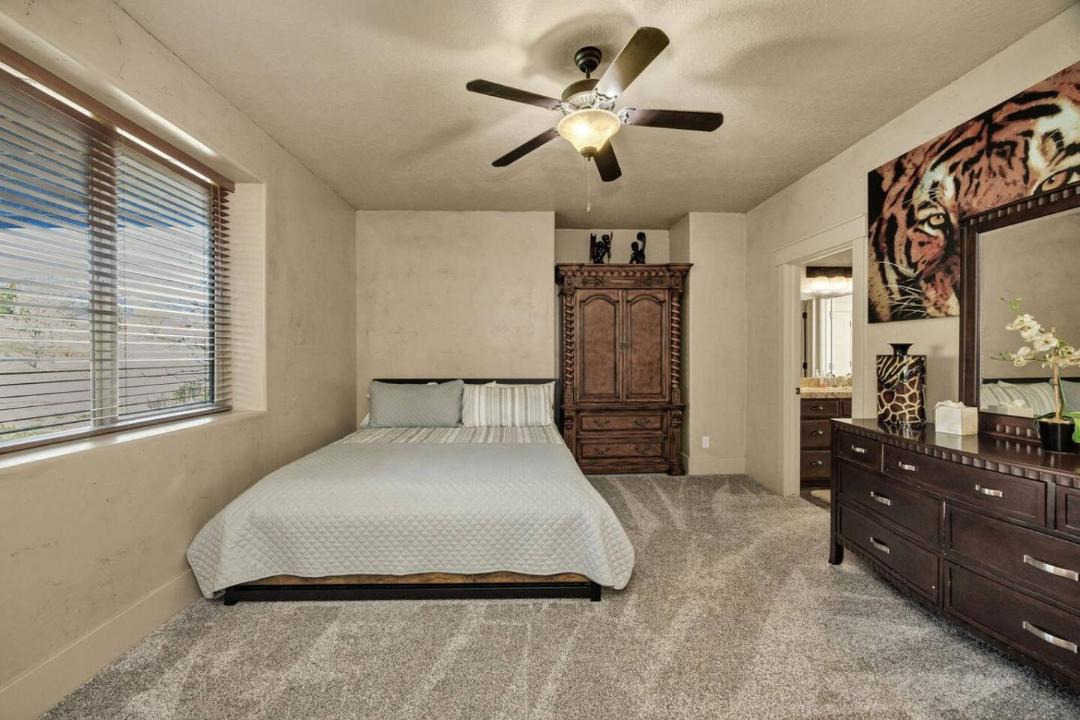 Photo of Bedroom in Garden City