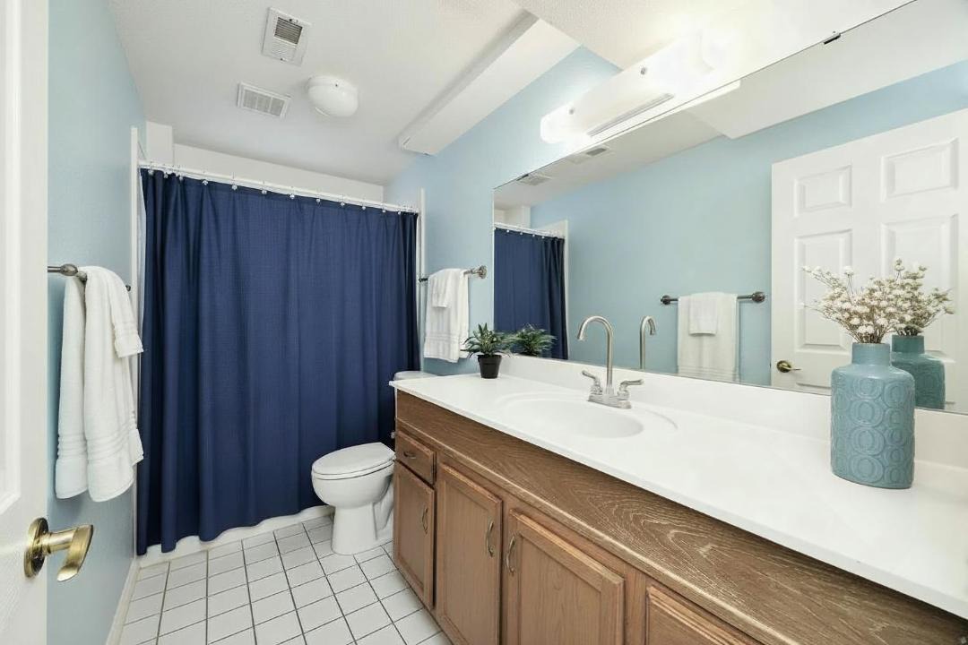 Photo of Bathroom in Historic District