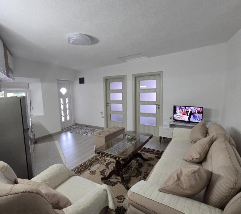 Photo of Livingroom in Karuc
