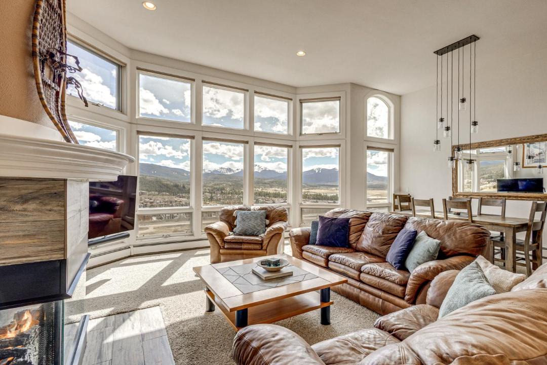 Photo of Livingroom in Fraser