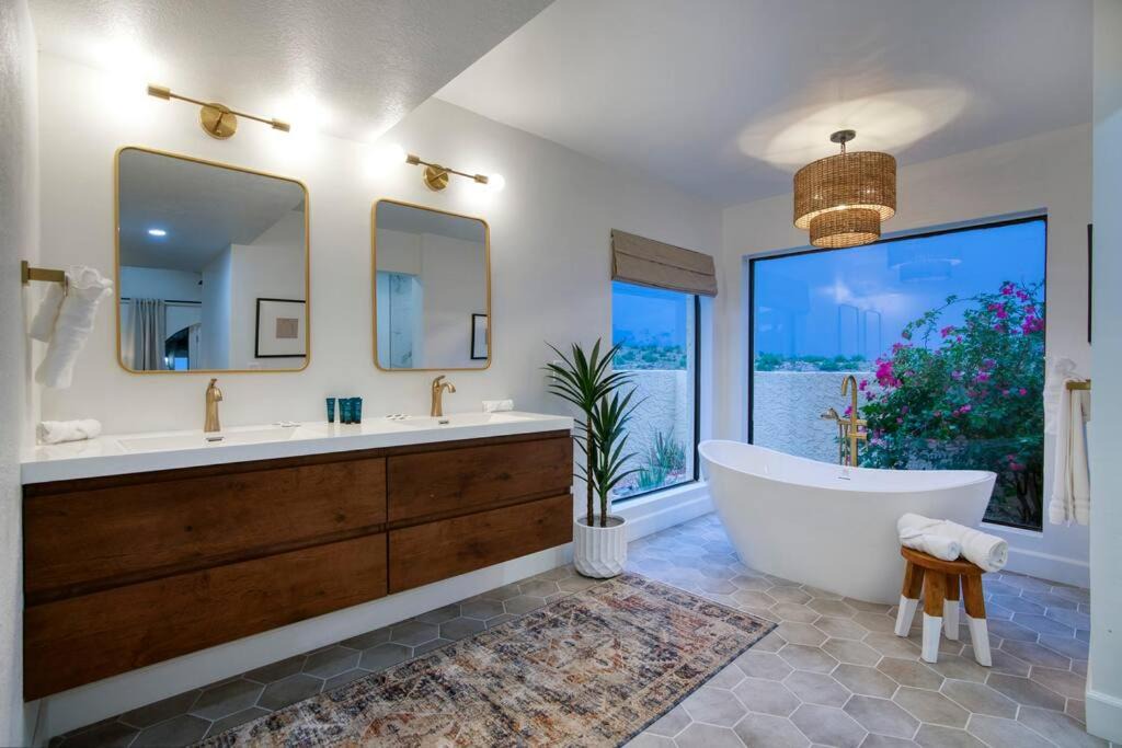 Photo of Others in Fountain Hills
