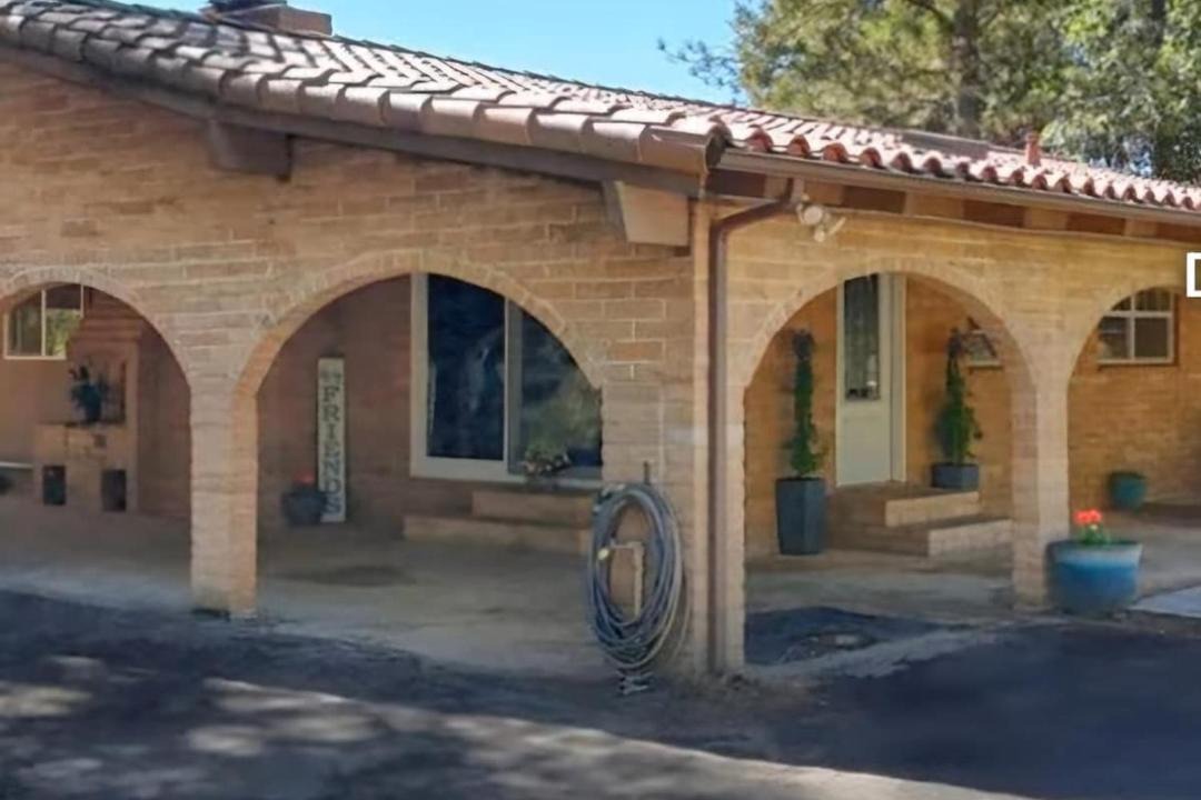 Photo of Others in Oakhurst