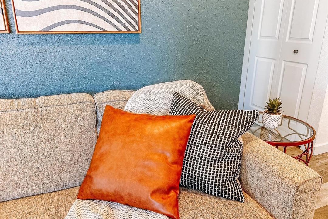 Photo of Livingroom in West Valley