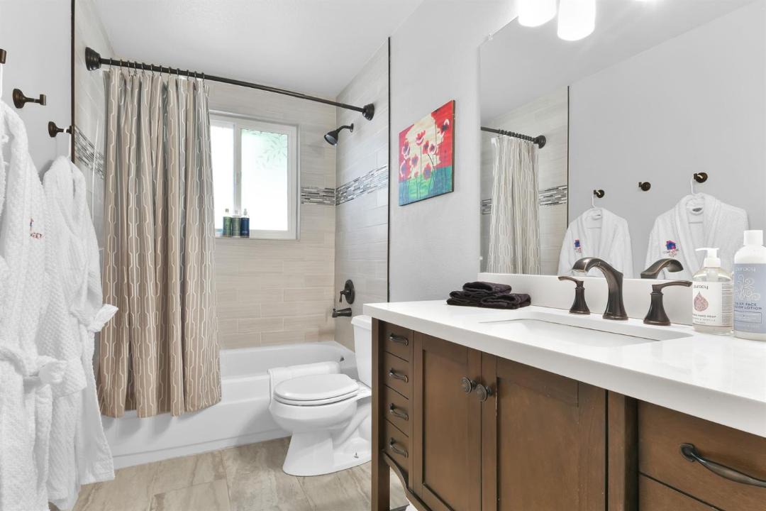 Photo of Bathroom in North End