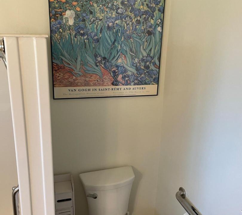 Photo of Bathroom in Encanto