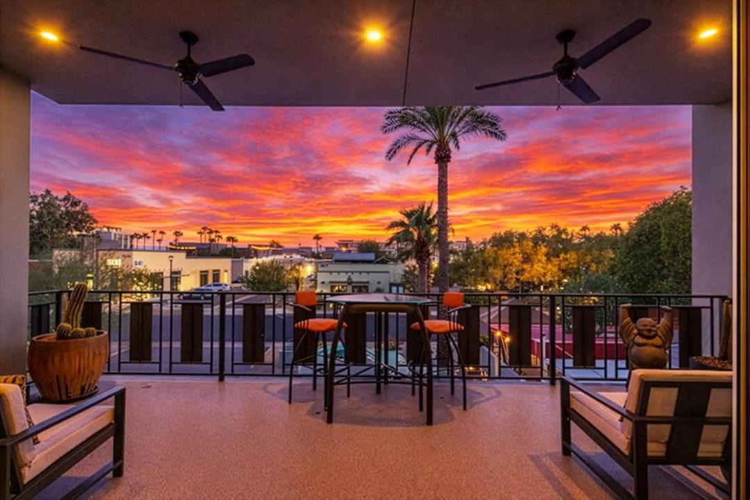 Photo of Patio Balcony in Arts District