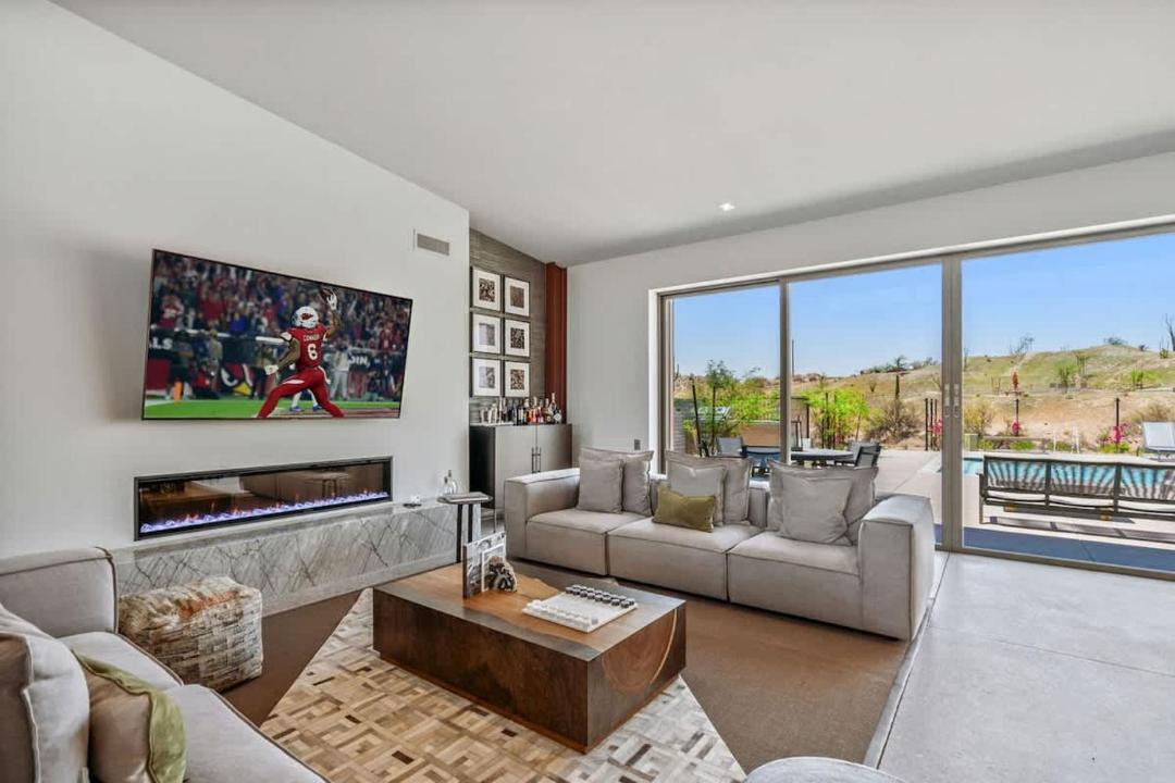 Photo of Livingroom in Fort McDowell