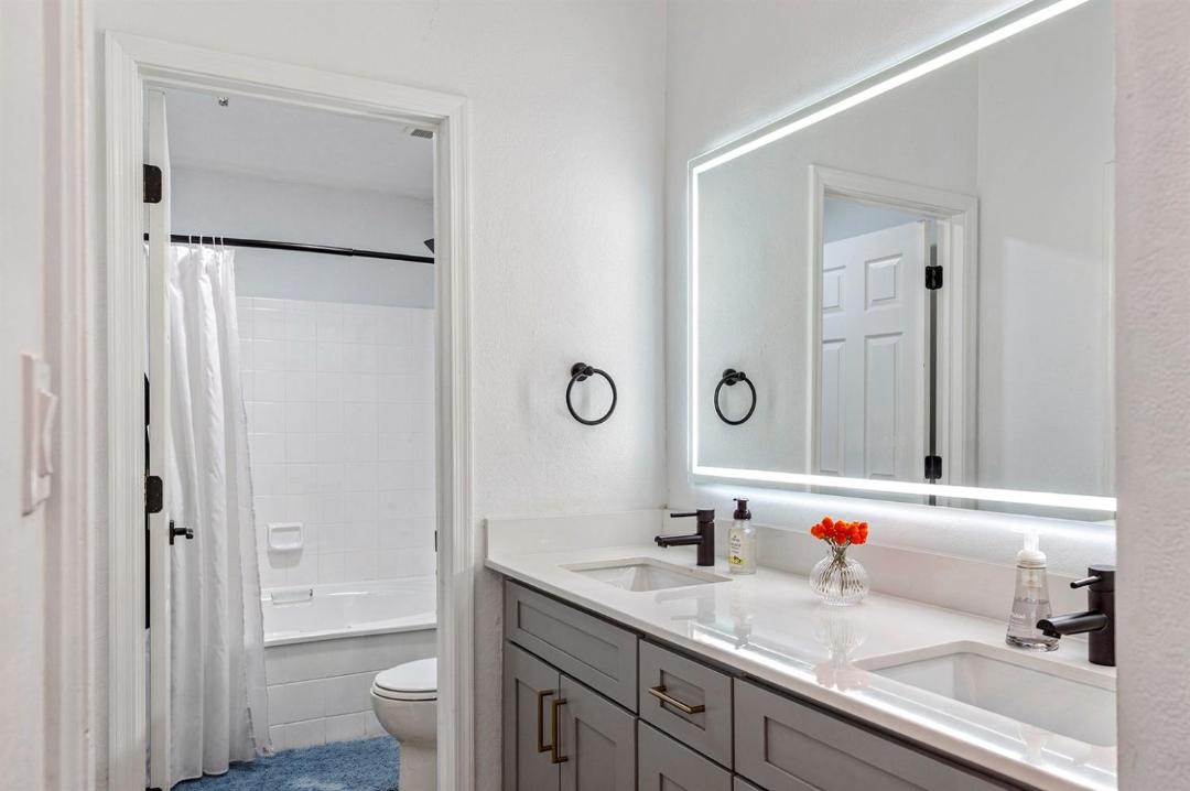 Photo of Bathroom in North Scottsdale