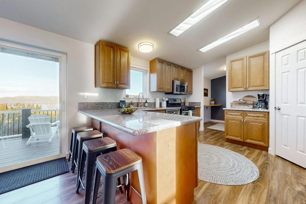 Photo of Kitchen in Garden City