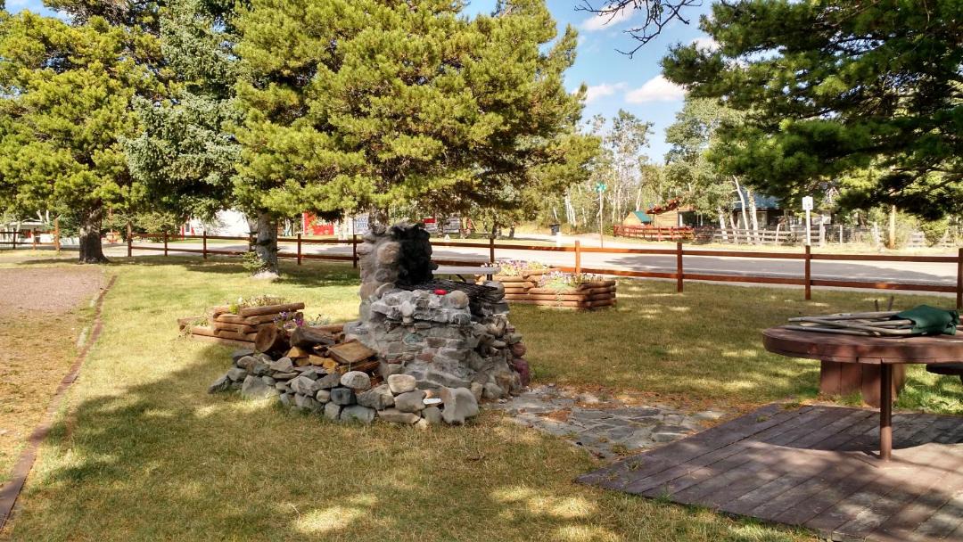 Photo of Others in East Glacier Park Village