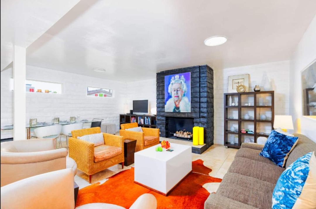 Photo of Livingroom in Uptown Design District