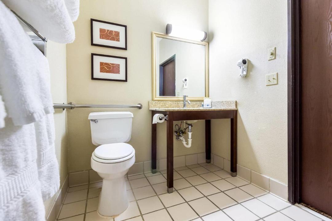 Photo of Bathroom in Sioux Falls
