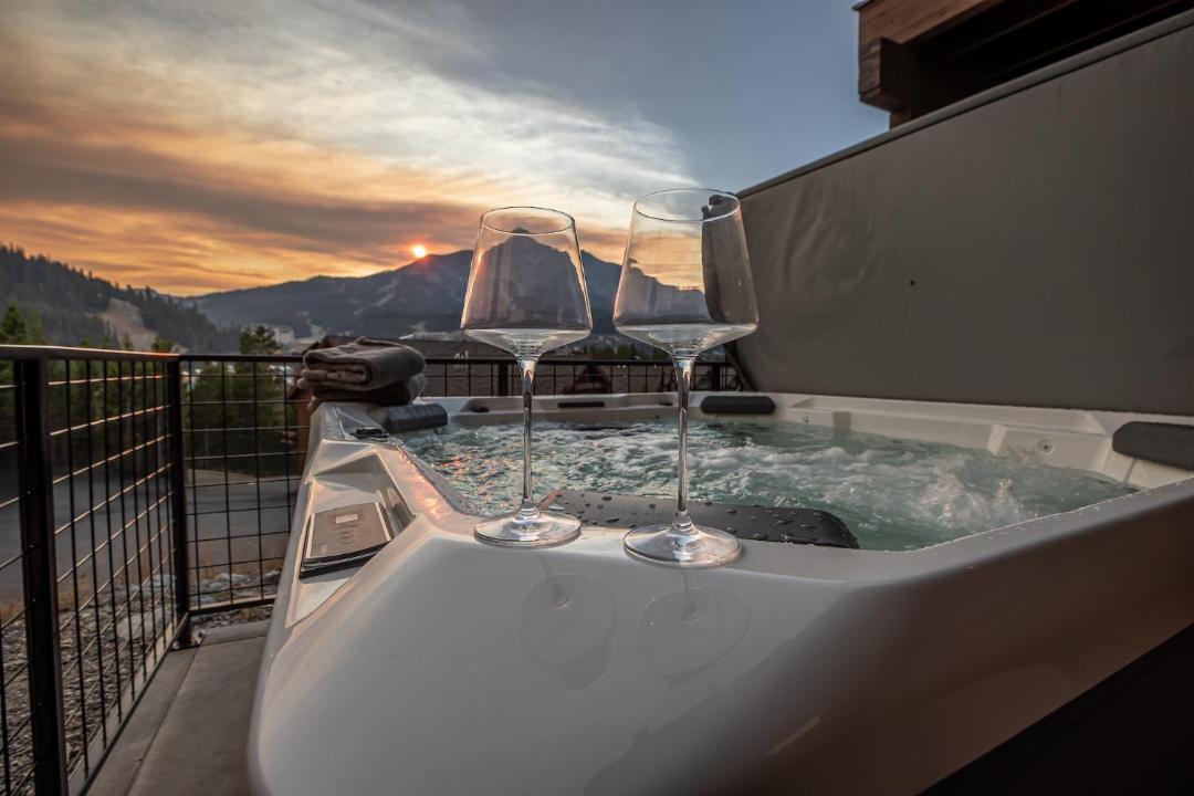 Photo of Patio Balcony in Big Sky