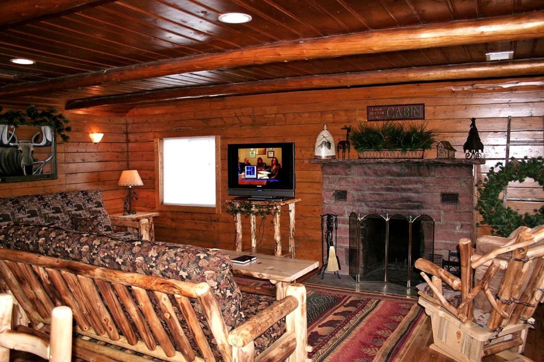 Photo of Livingroom in Estes Park