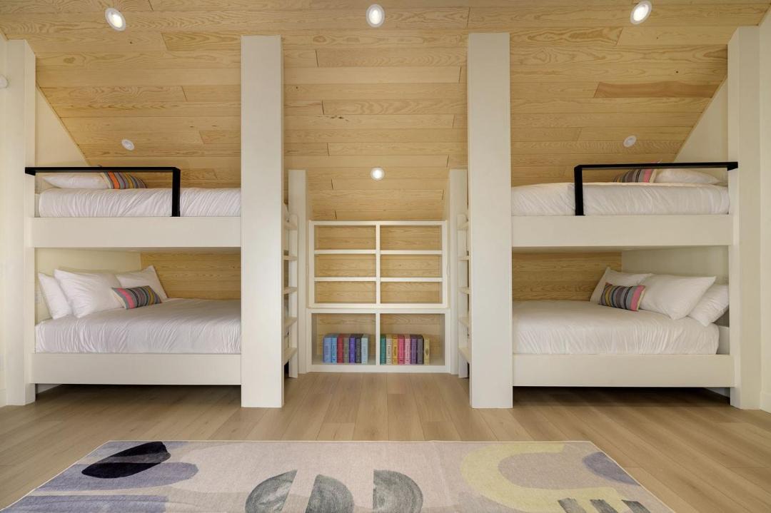 Photo of Bedroom in Winter Park Highlands