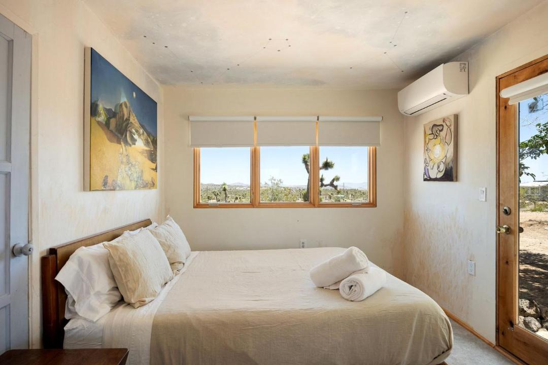 Photo of Bedroom in Yucca Valley