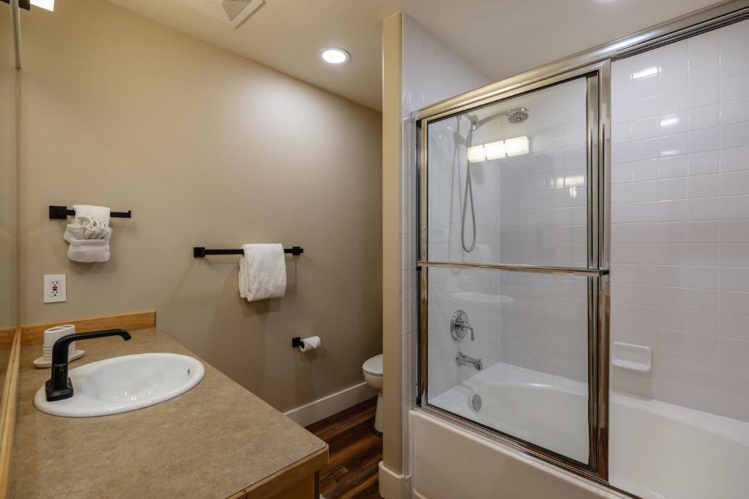 Photo of Bathroom in Saddle Ridge