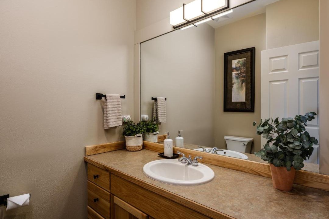 Photo of Bathroom in Saddle Ridge