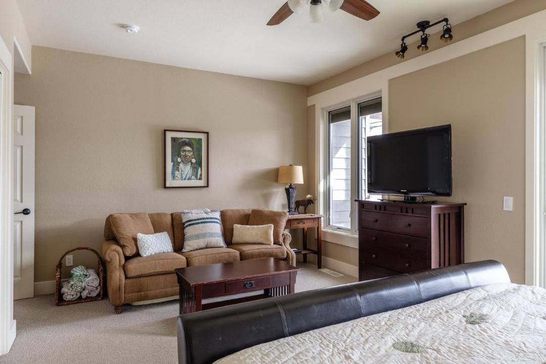 Photo of Bedroom in Saddle Ridge