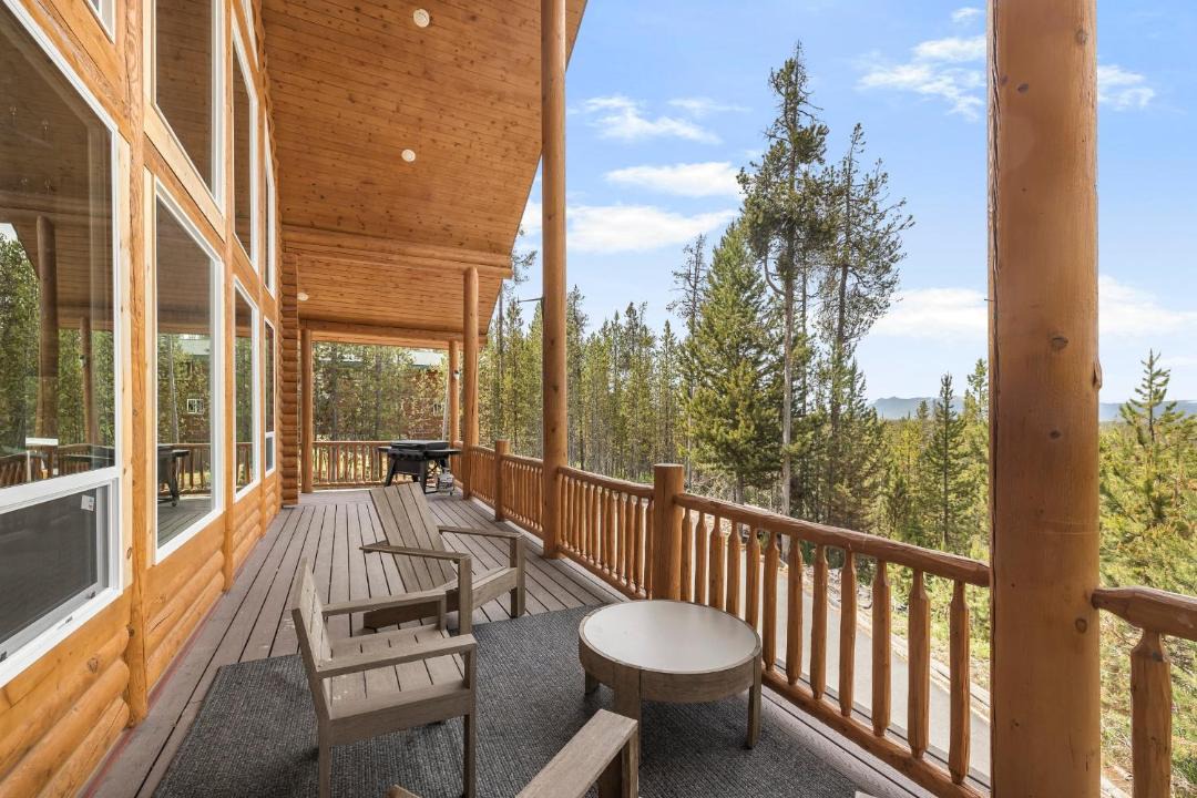 Photo of Patio Balcony in Island Park