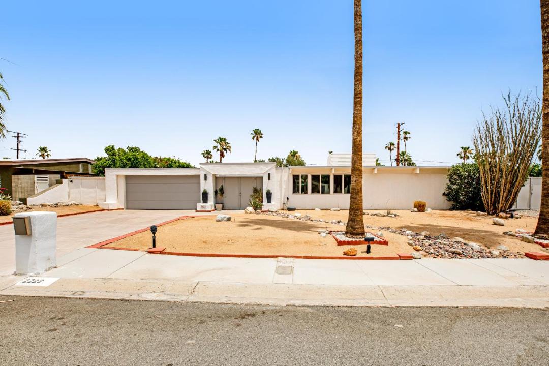 Photo of Others in Racquet Club Estates