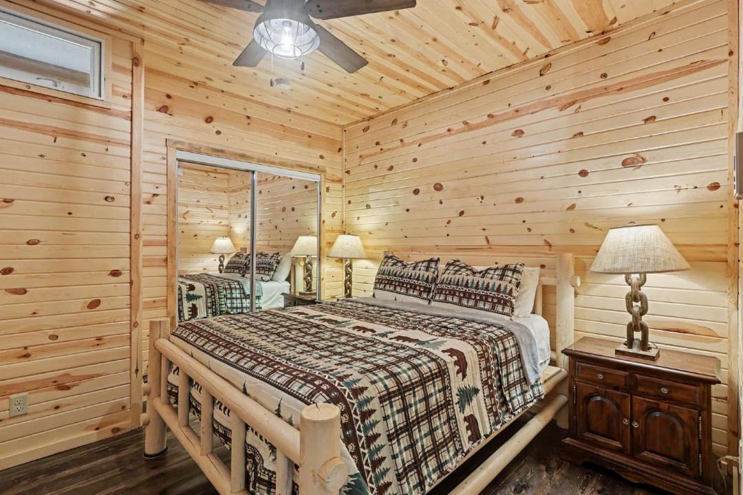 Photo of Bedroom in Keystone