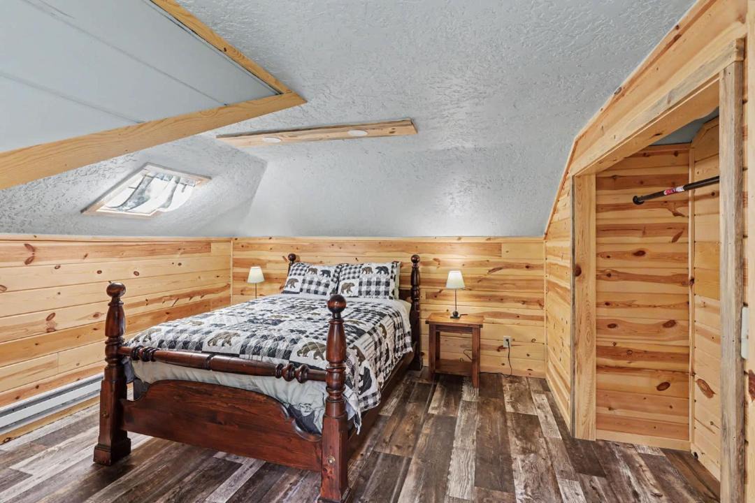 Photo of Bedroom in Keystone
