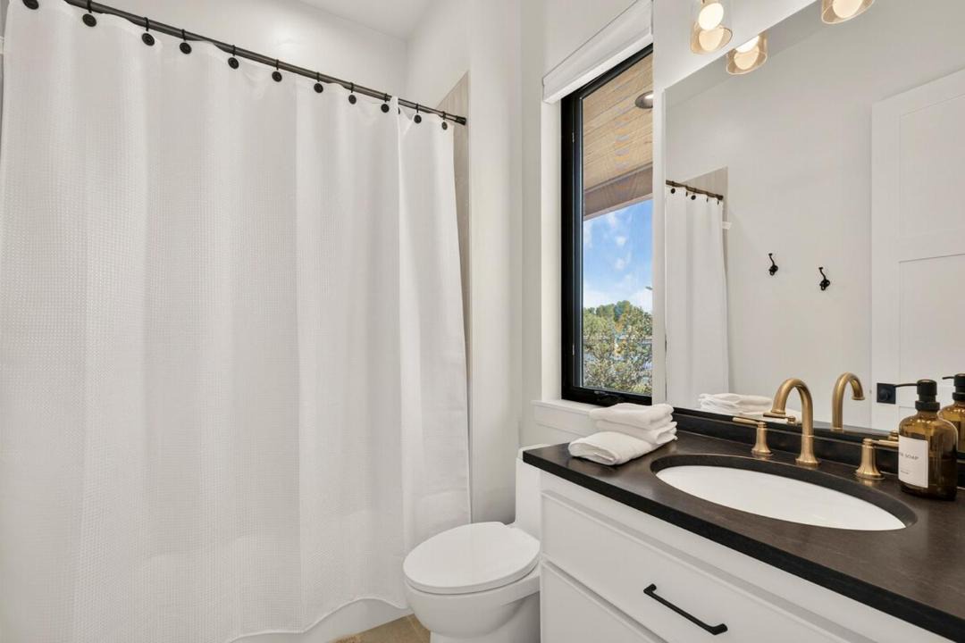 Photo of Bathroom in St. Anthony