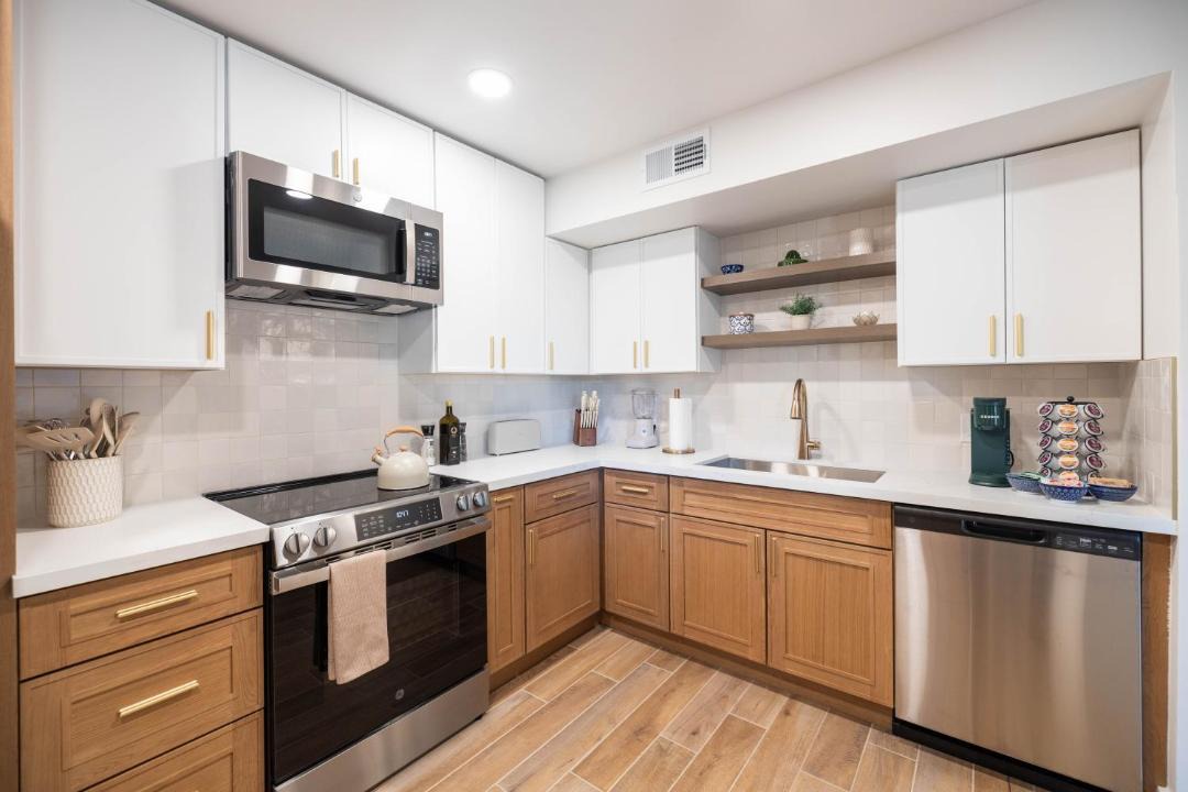 Photo of Kitchen in Camelback East