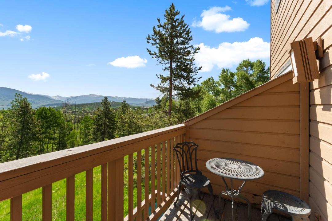 Photo of Patio Balcony in Wildernest