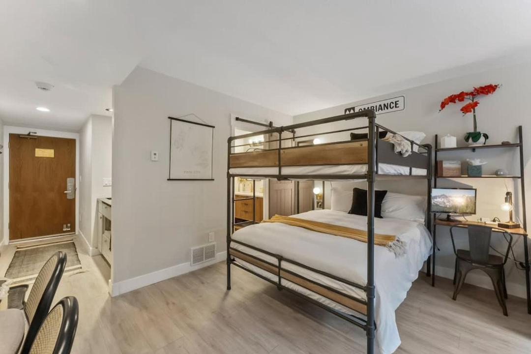 Photo of Bedroom in North Park City