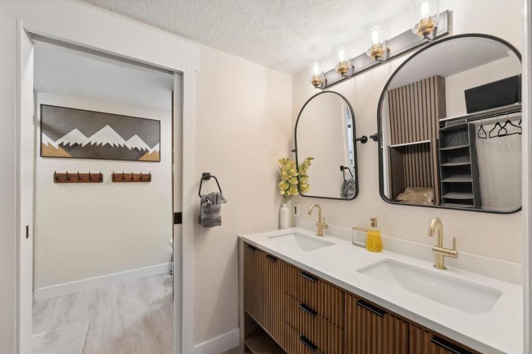 Photo of Bathroom in North Park City
