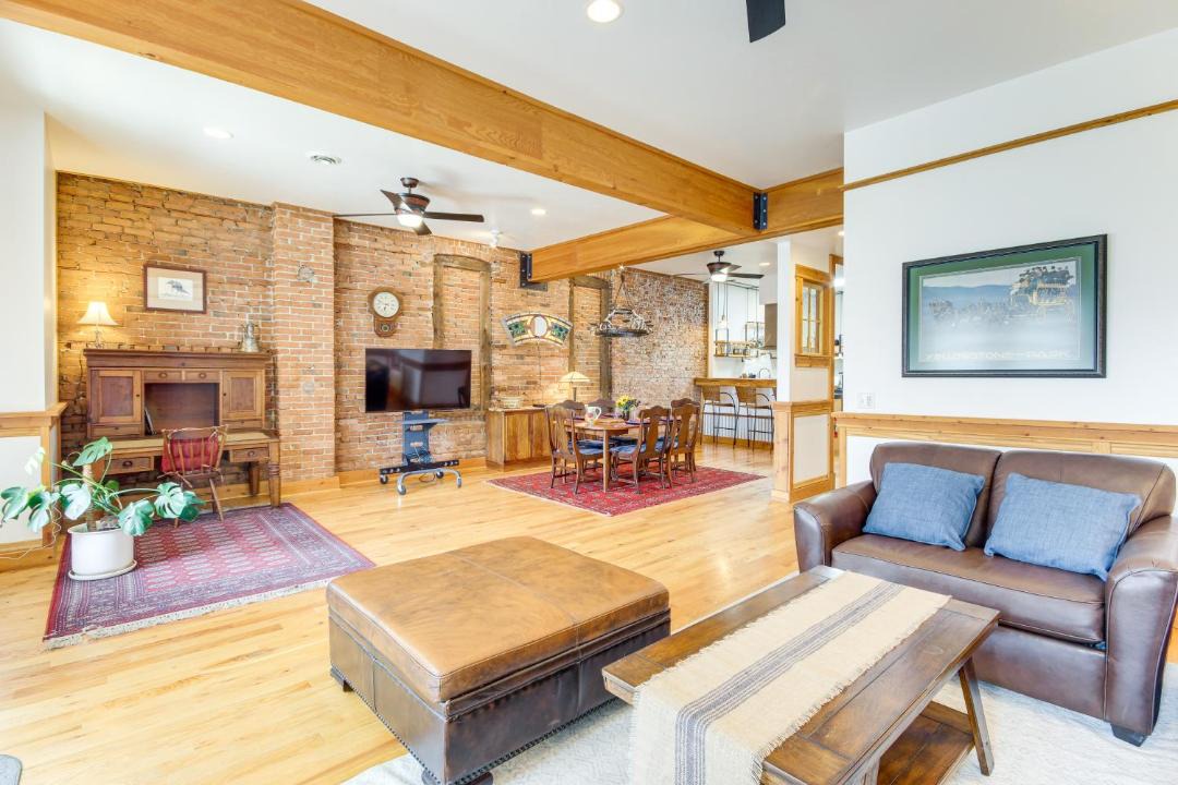 Photo of Others in Livingston