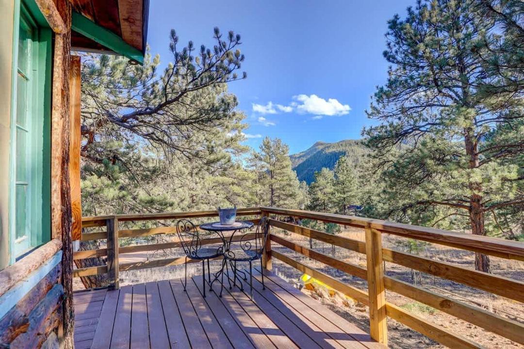 Photo of Patio Balcony in Pine