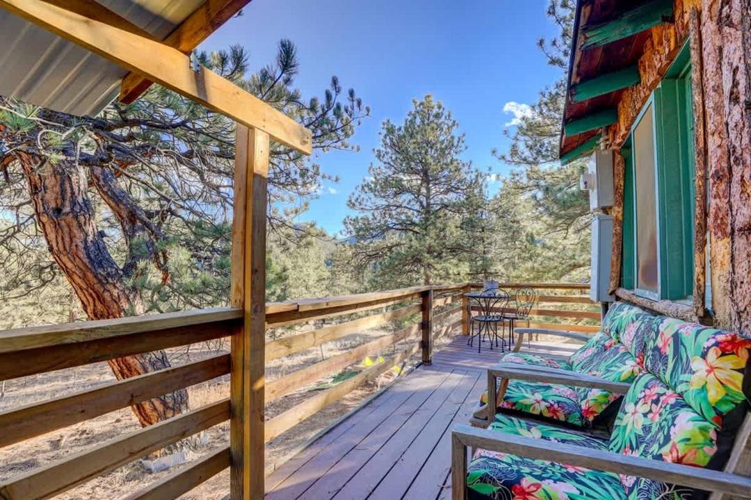 Photo of Patio Balcony in Pine