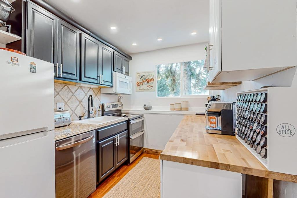 Photo of Kitchen in Avon