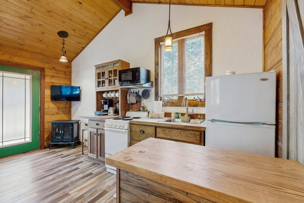 Photo of Kitchen in Woods Bay