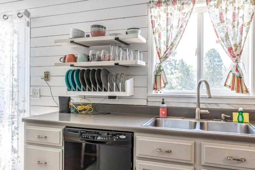 Photo of Kitchen in Woods Bay