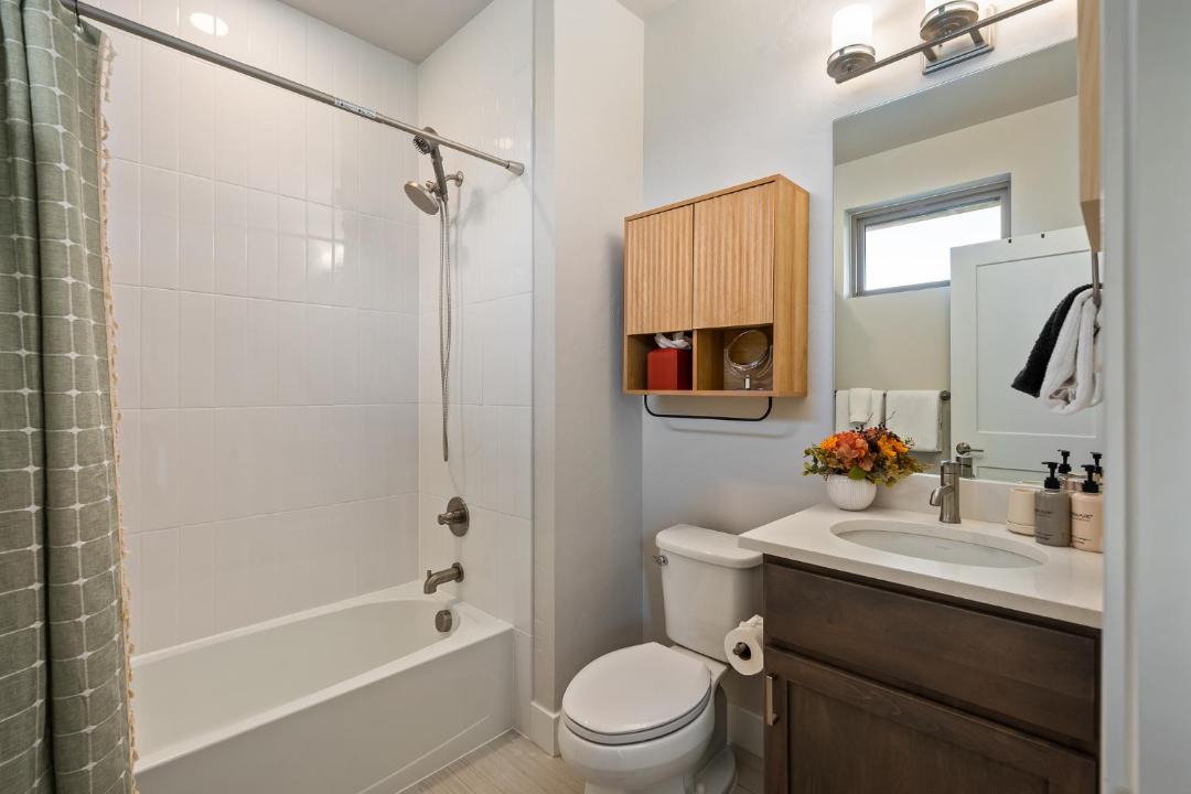 Photo of Bathroom in Rendezvous