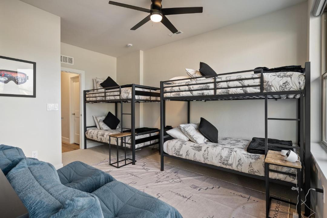 Photo of Bedroom in Rendezvous