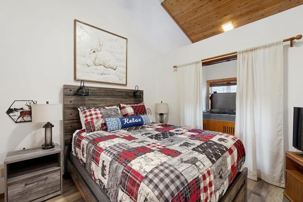 Photo of Bedroom in Silvercreek