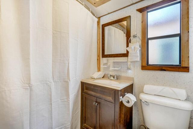 Photo of Bathroom in Buena Vista