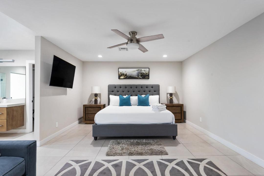 Photo of Bedroom in Sweetwater Street East