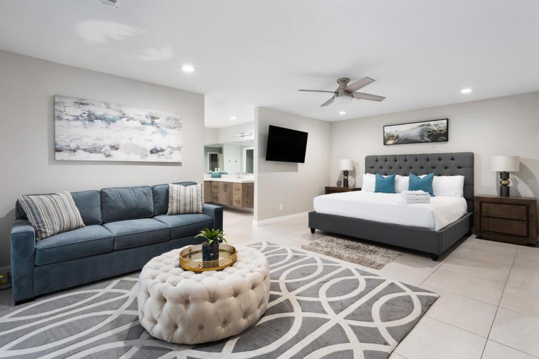 Photo of Bedroom in Sweetwater Street East